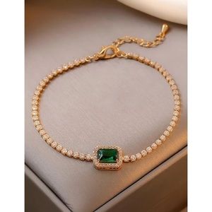 Emerald Gold Bracelet
